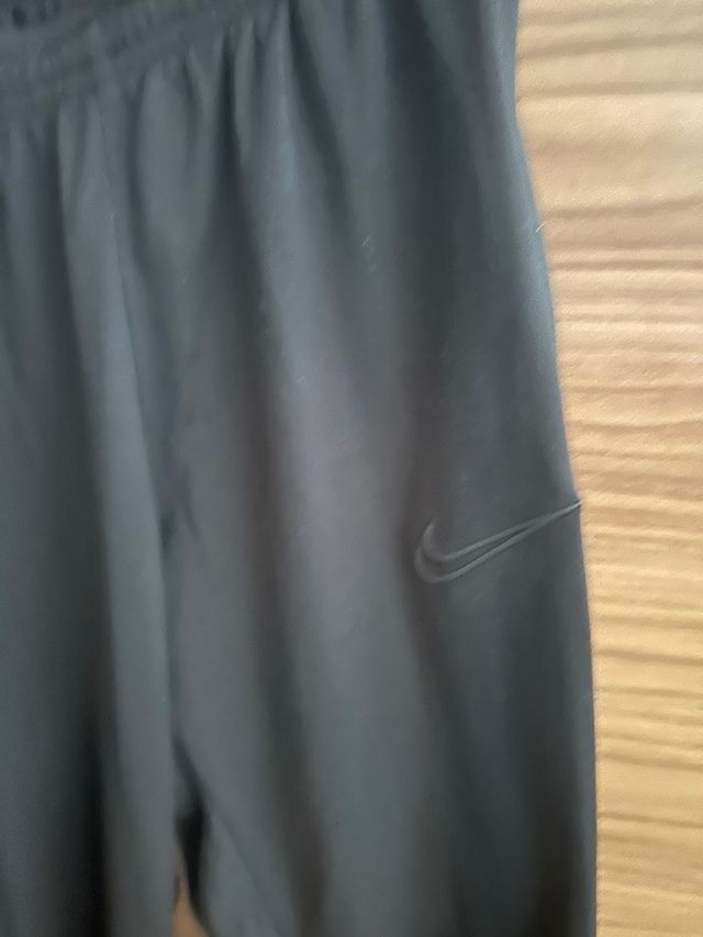 Pantalón Nike niño Talla M negro