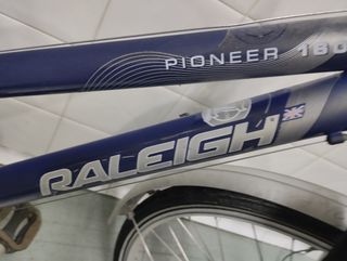 Bicicleta de paseo raleig