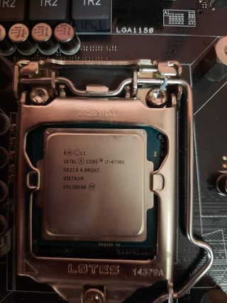 LOTE Placa Base ASUS Z97-PRO GAMER + i7 + 32GB RAM