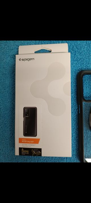 Funda Spigen Ultra con QUAD LOCK para Xiaomi 10T