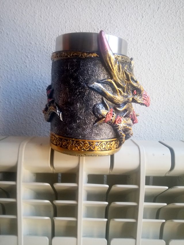 Jarra Cerveza Dragón Metal Aluminio