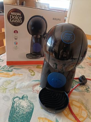 Cafetera Dolce Gusto Krups Negra