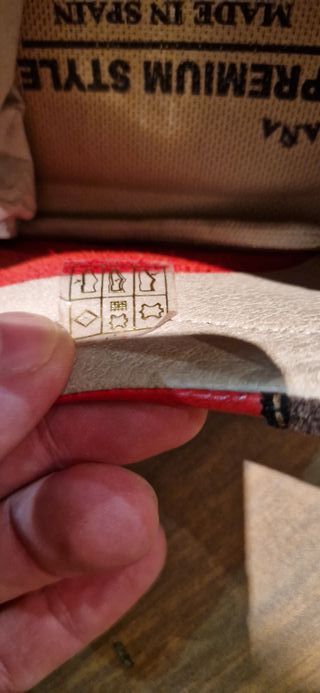 Zapatillas de piel hombre rojas NUEVAS Talla 43