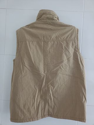 Chaleco acolchado beige