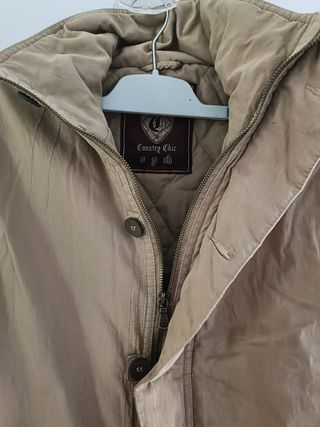 Chaleco acolchado beige