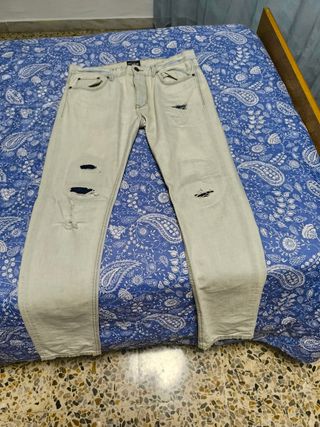 Todo tipo de ropa de segunda mano en buen estado
