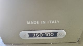 Macchina da cucire Necchi 750/100