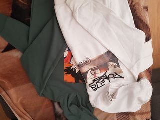 2 Sudaderas Niño/a Talla 12/13 Años