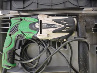 Taladro percutor Hitachi DH 24PB3
