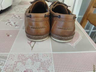 Scarpe barca timberland bata