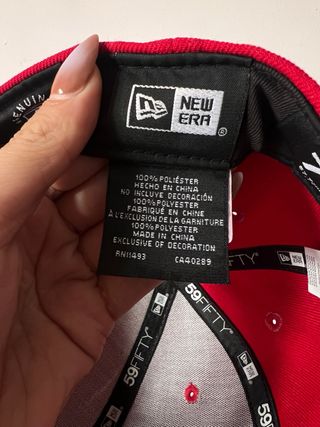Gorra New Era LA Roja