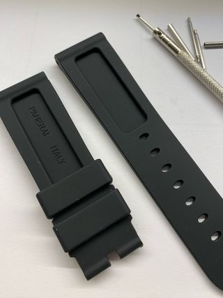 Cinturino Panerai Gomma Nero 24mm