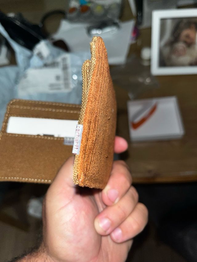 Billetera Carhartt Marrón Pana