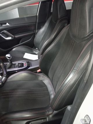 Peugeot 308 2015