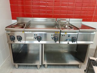 Cocina Eléctrica Profesional con Plancha y Soporte