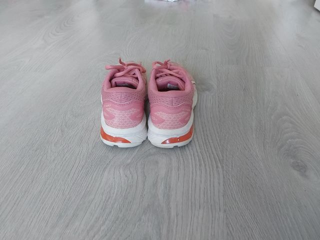 Zapatillas Asics Niña Rosa Talla 33