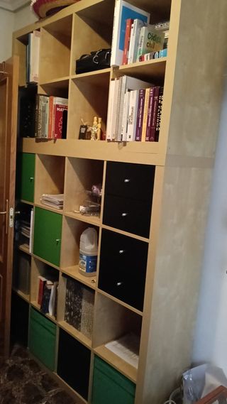 Librería modular con altillo
