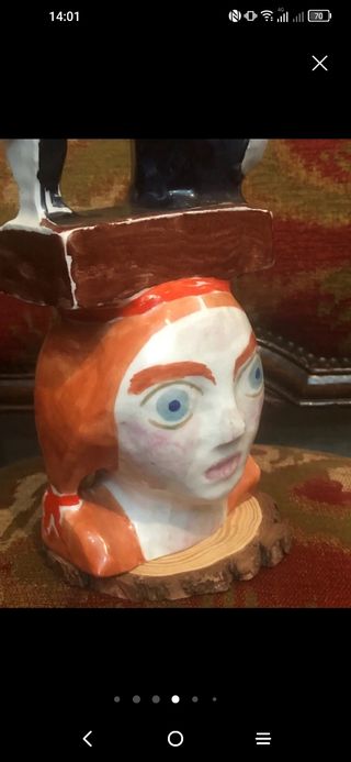 Díaz Pardo. Mujer con maquina de coser ,única