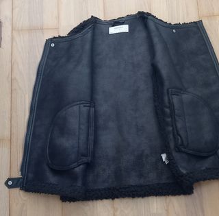 Chaleco Zara Negro Borreguito Cremallera