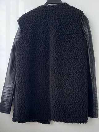 Chaleco Zara Negro Borreguito Cremallera