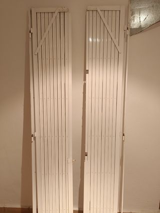 Reja ballesta metálica blanca