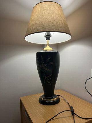 Lámpara de mesa cerámica elegante