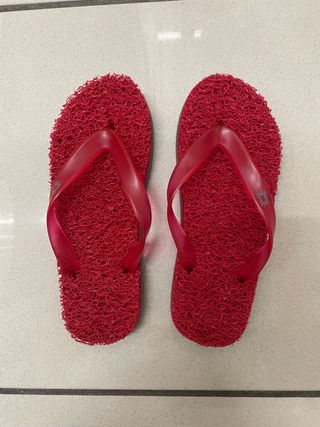 Chanclas Havaianas rojas talla 37