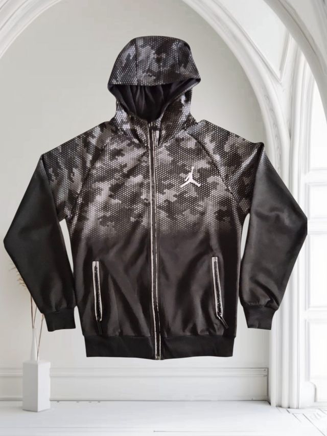 Chaqueta Jordan Talla S Camuflaje como nueva