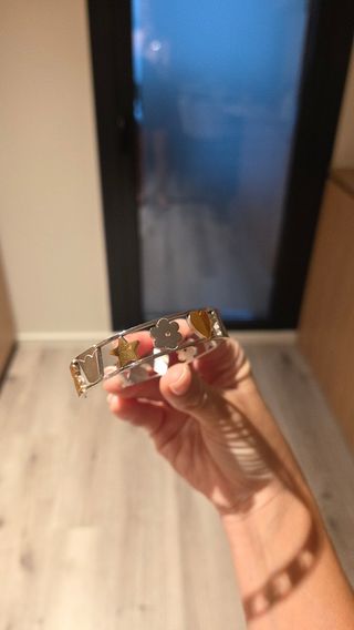Dos pulseras