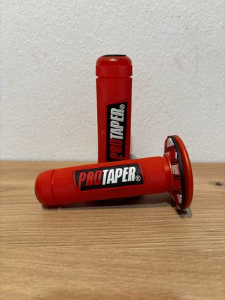 PUÑOS DE MOTO PRO TAPER