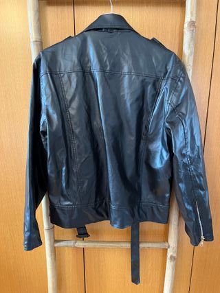 Cazadora Biker Piel Sintética Negra Moda Local
