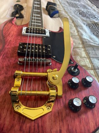  SG con Palanca Tremolo imitación gibson