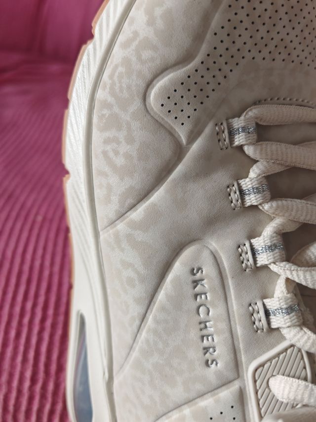 Zapatillas Skechers Beige/Blanco