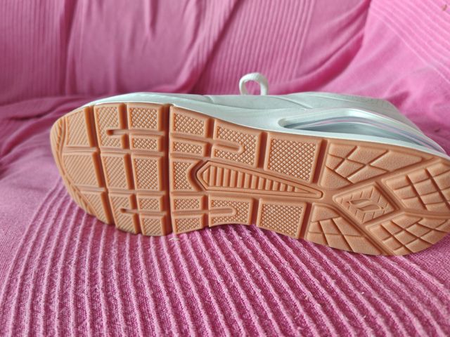 Zapatillas Skechers Beige/Blanco