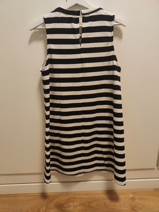 Vestido de verano rallado