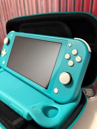Nintendo Switch Lite Turchese + caricabatterie