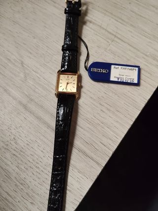 Reloj Seiko Quartz Mujer Dorado