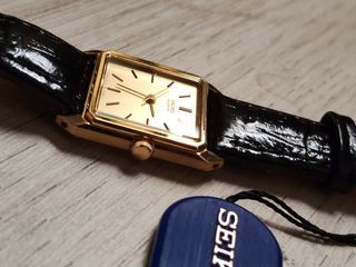 Reloj Seiko Quartz Mujer Dorado