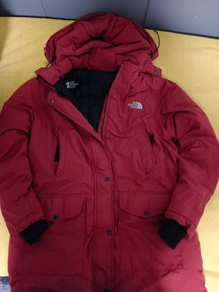 Abrigo The North Face Rojo y Negro