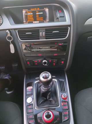Audi A4 2014