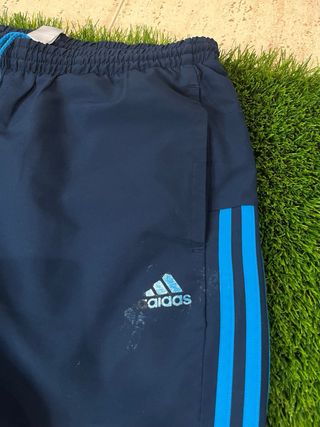 Chandal Adidas Retro blanco y azul
