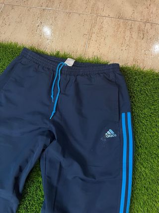 Chandal Adidas Retro blanco y azul