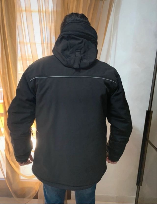 Giubbotto Scotland Nero con Cappuccio