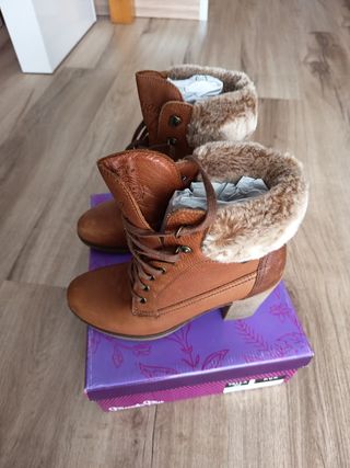 Botines Panama Jack mujer Candy B
Color camel