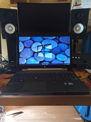 HP EliteBook 8570W i7 16GB RAM 512GB SSD 15"