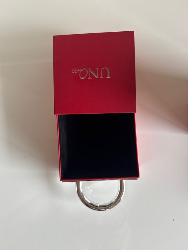 Joyero Uno de 50 Rojo y Negro