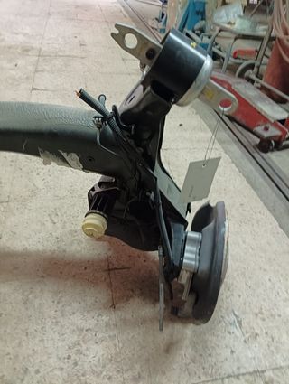 Puente trasero Peugeot 3008