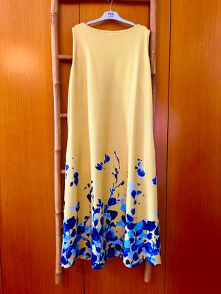 Vestido amarillo floral