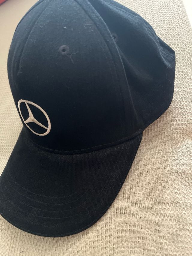Gorra Mercedes-Benz Negra