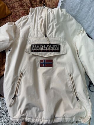 Chaqueta Napapijri Beige